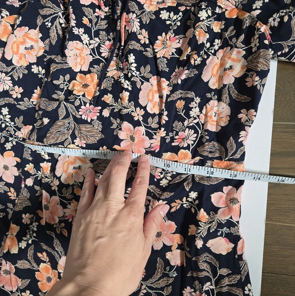 Old Navy bundle! Puff-Sleeves Floral-Prints Pintucked Smocked Midi Swing Dress S - Picture 9 of 10